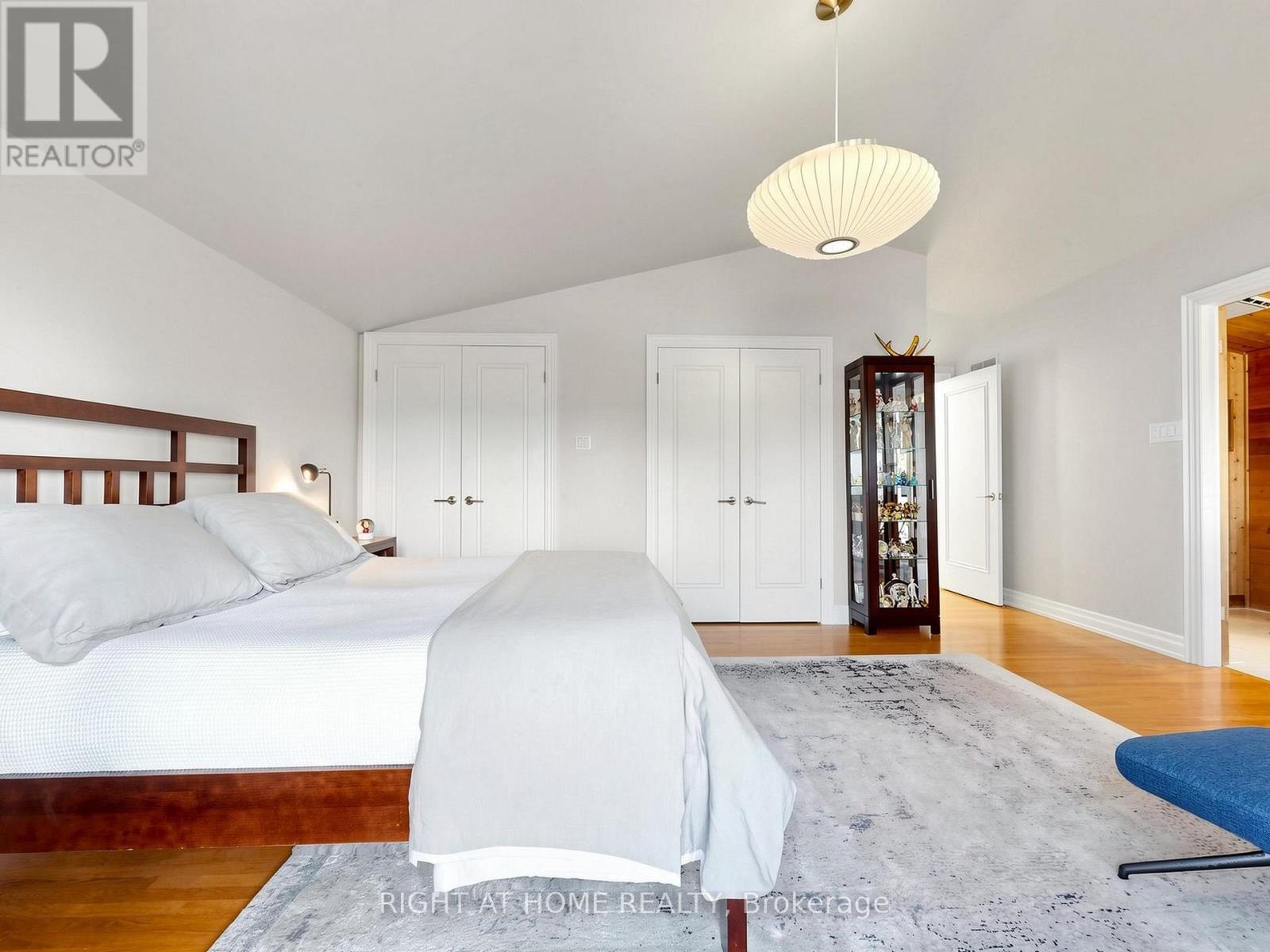 4 Grovetree Road, Toronto, Ontario  M9V 2Y2 - Photo 20 - W13836574