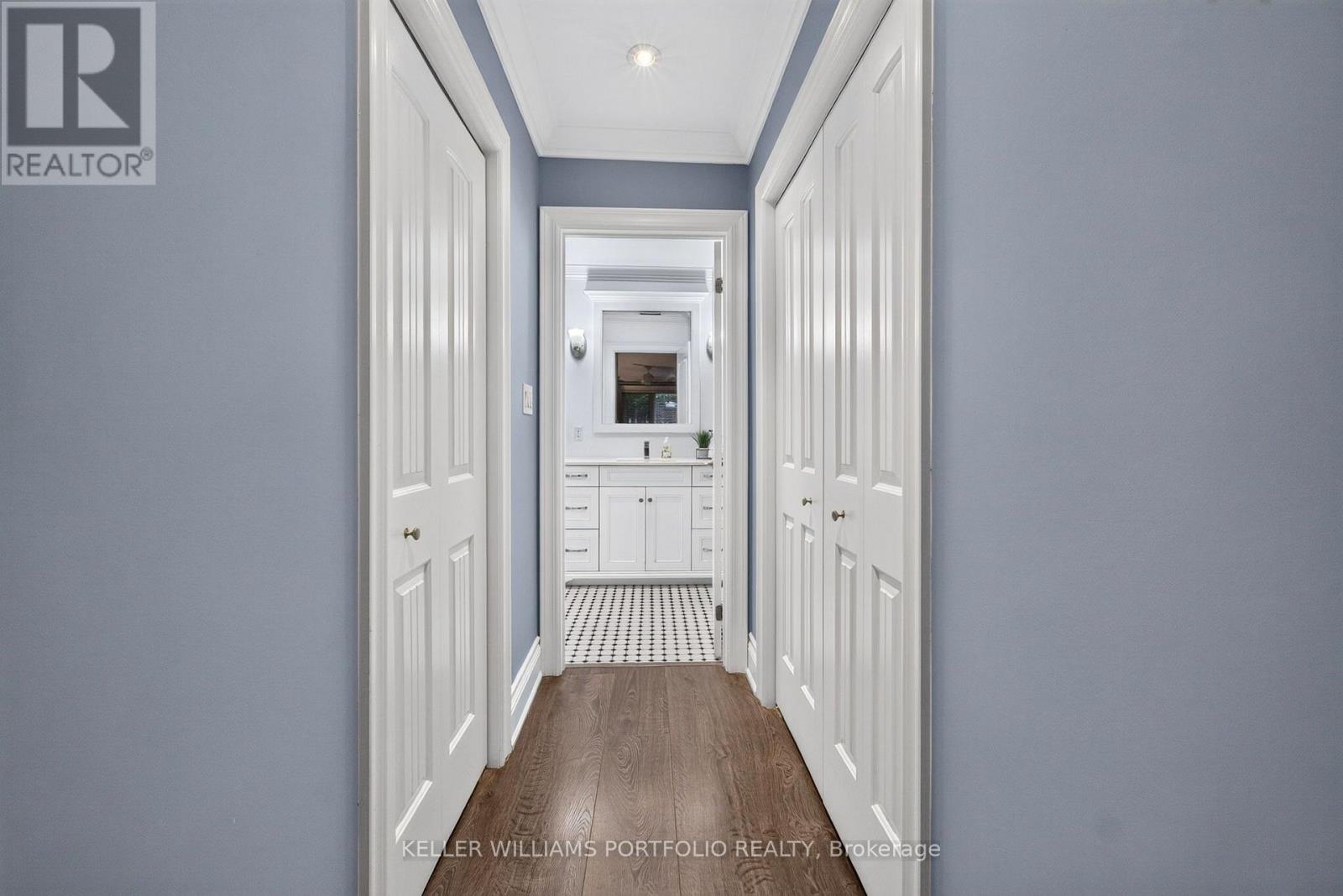 5 Northampton Drive, Toronto, Ontario  M9B 4S5 - Photo 20 - W13836584