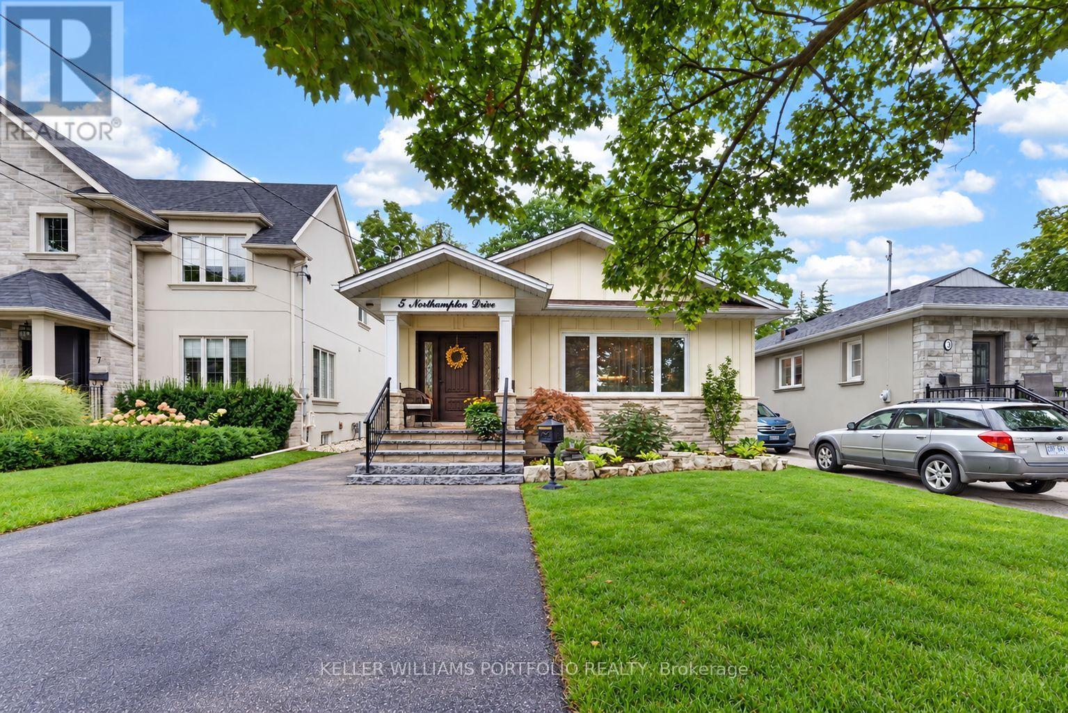 5 Northampton Drive, Toronto, Ontario  M9B 4S5 - Photo 46 - W13836584