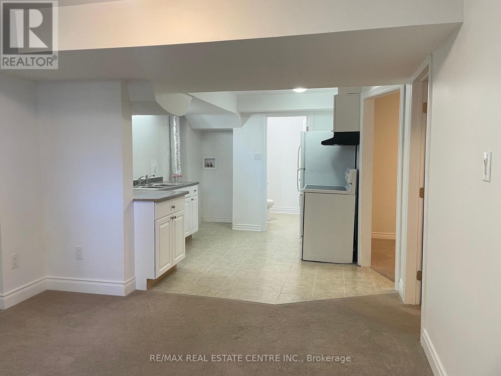 Basement - 11 Jewelville Street, Brampton, Ontario L6X 2Y7 - Photo 8 - W13836622