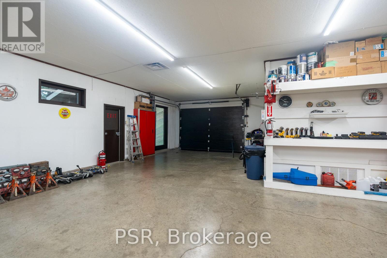 7191 Castlederg Side Road, Caledon, Ontario  L7C 0P7 - Photo 17 - W13836708