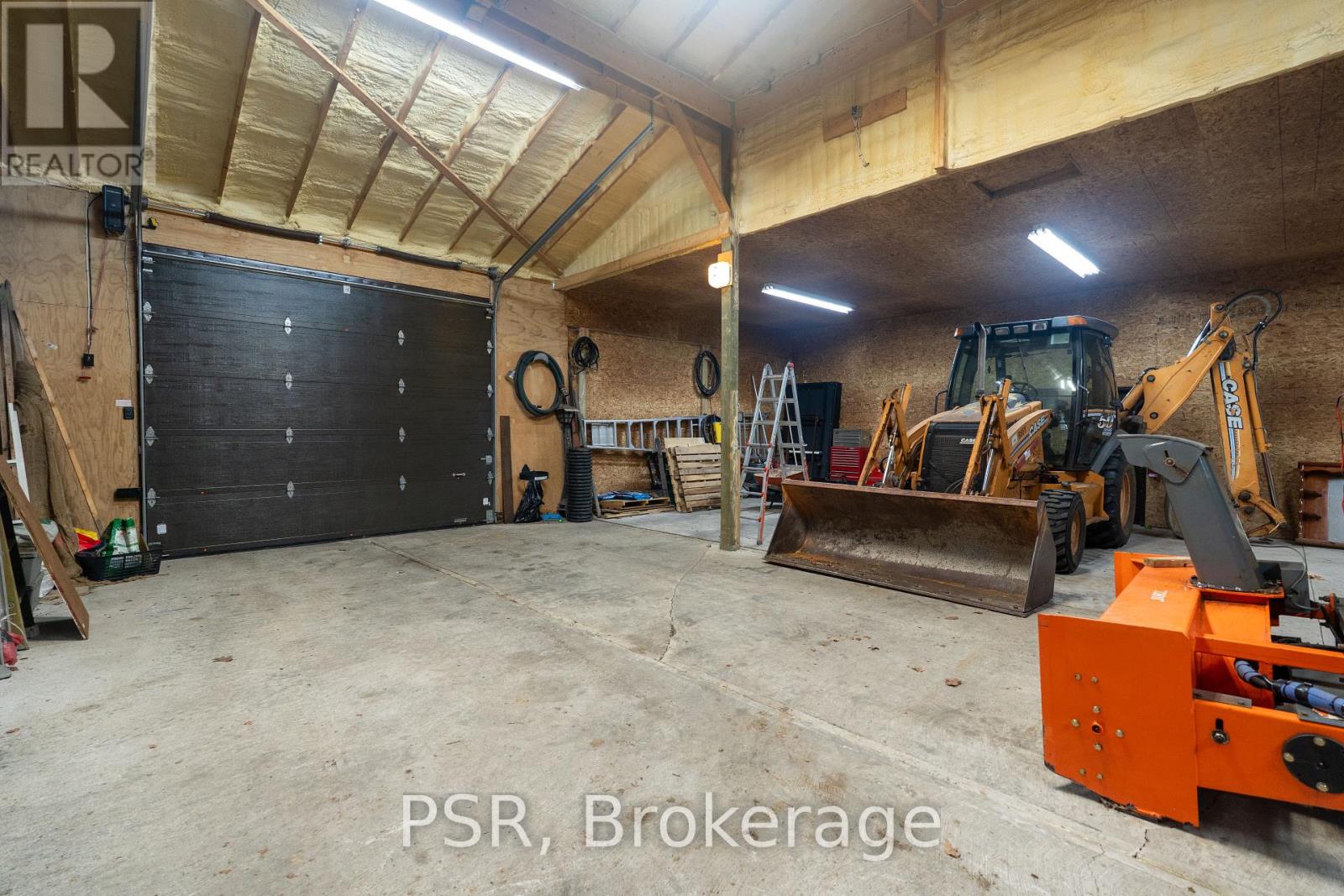 7191 Castlederg Side Road, Caledon, Ontario  L7C 0P7 - Photo 20 - W13836708