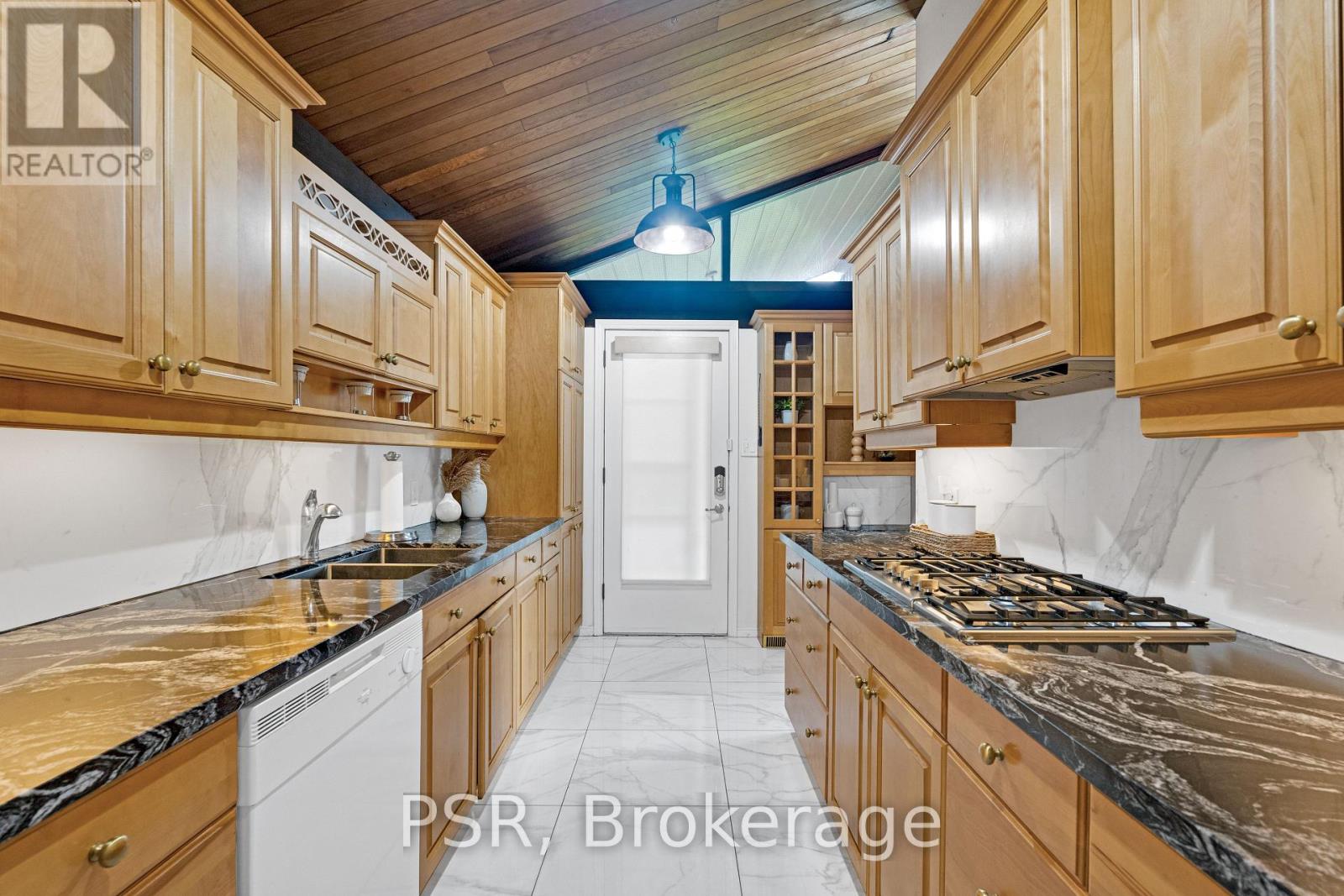 7191 Castlederg Side Road, Caledon, Ontario  L7C 0P7 - Photo 4 - W13836708