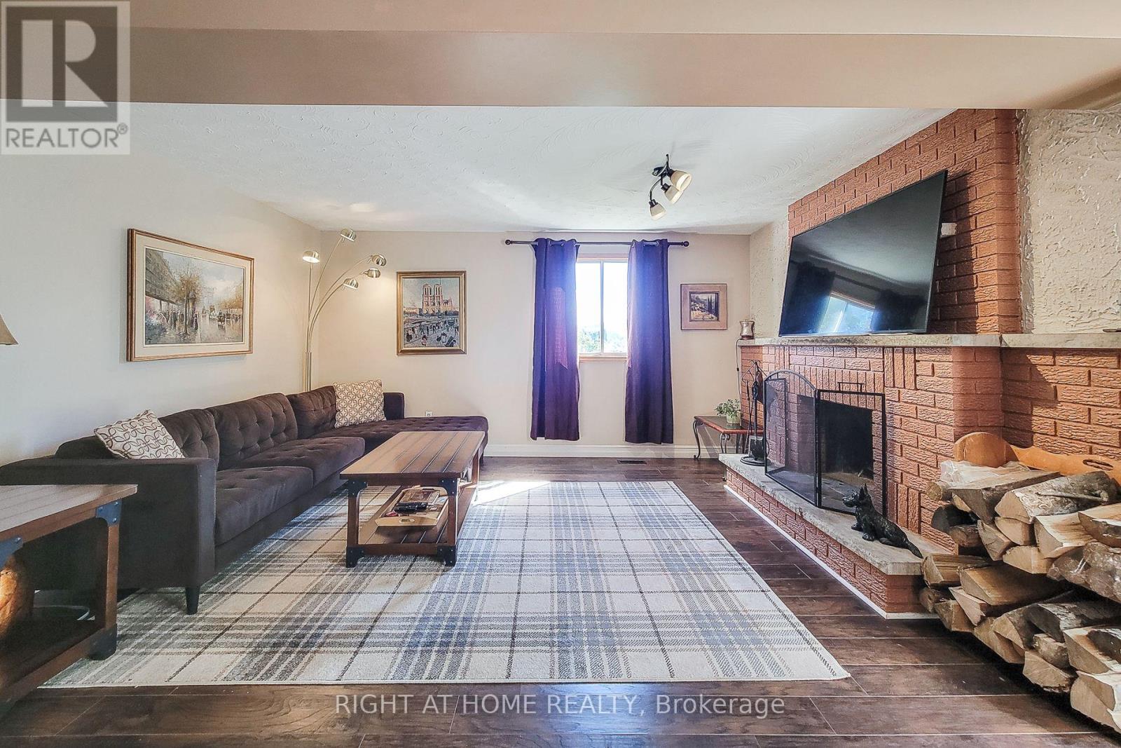 8 Hunter Road, Grimsby, Ontario  L3M 4A4 - Photo 13 - X13836550