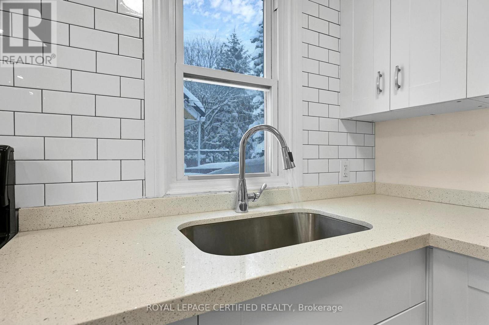 372 Flanders Row E, London East, Ontario  N5Y 1C4 - Photo 13 - X13836636