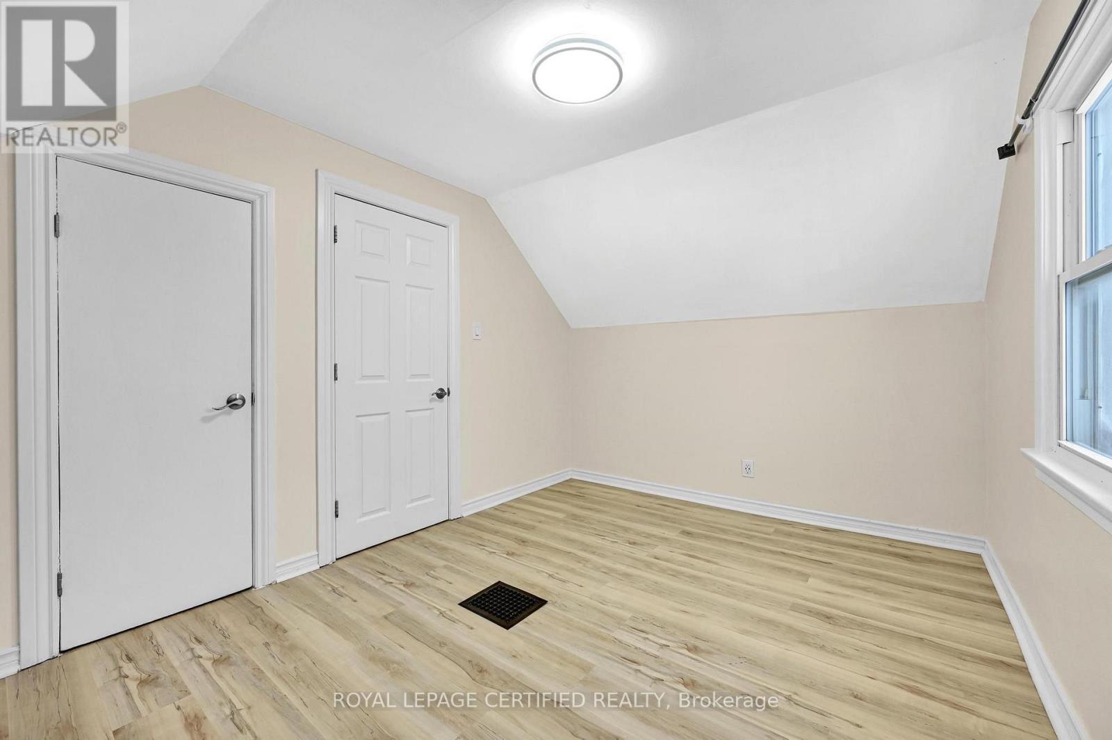 372 Flanders Row E, London East, Ontario  N5Y 1C4 - Photo 24 - X13836636