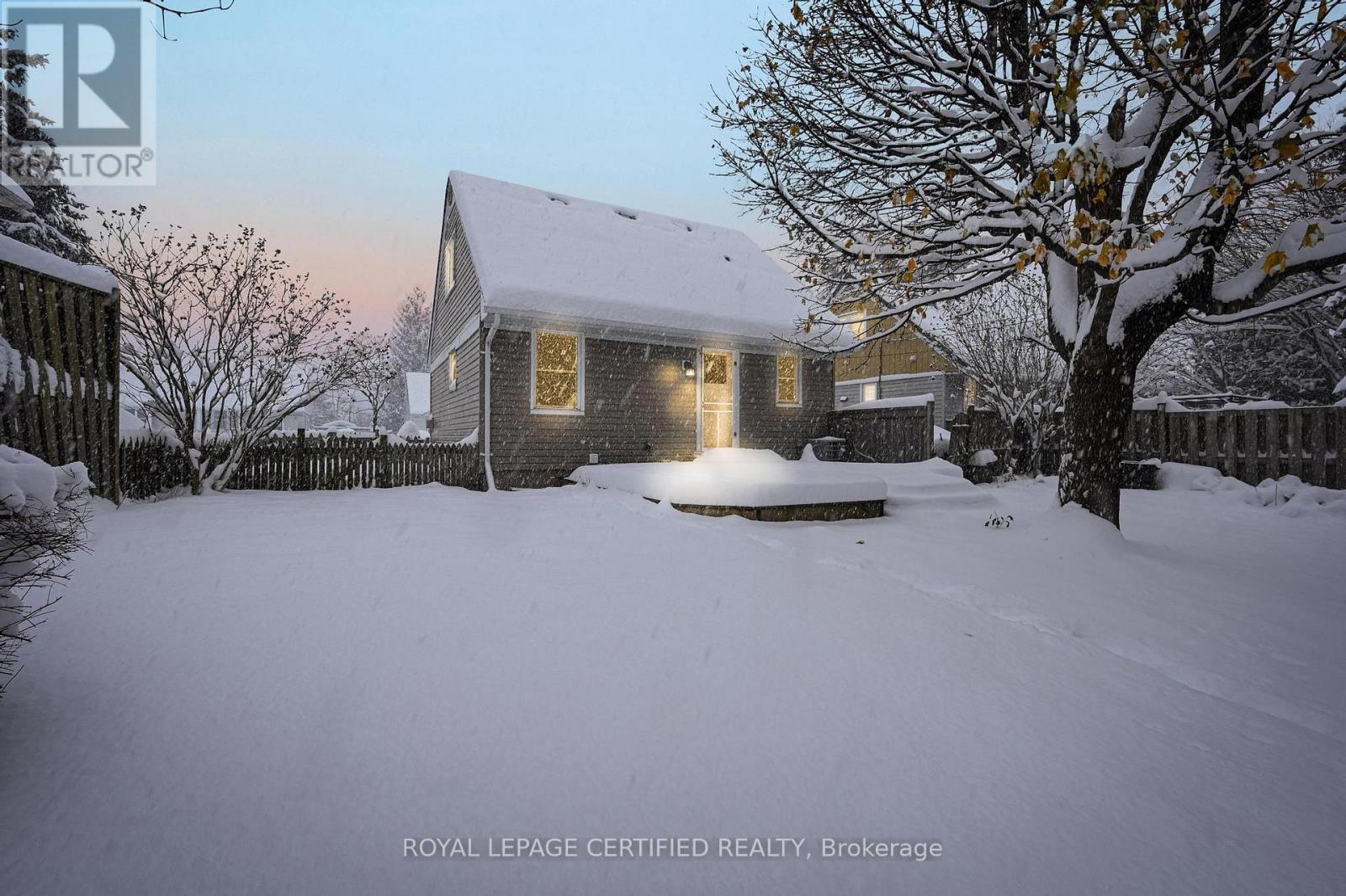 372 Flanders Row E, London East, Ontario  N5Y 1C4 - Photo 36 - X13836636