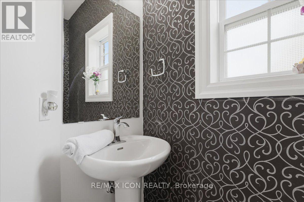 275 Falconridge Drive, Waterloo, Ontario  N2K 0C5 - Photo 14 - X13836736
