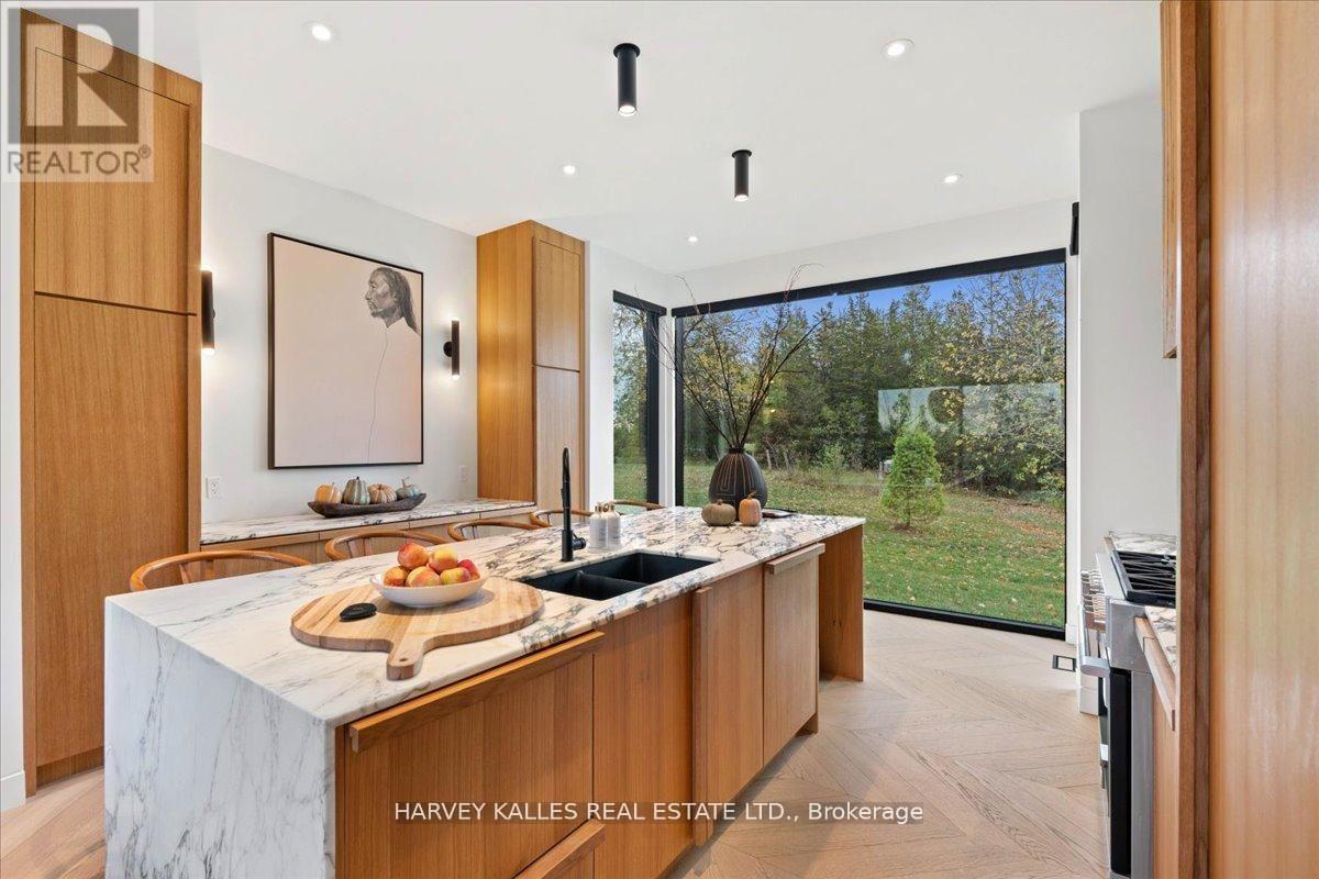 698 Weese Road, Prince Edward County, Ontario  K0K 1L0 - Photo 10 - X13836750