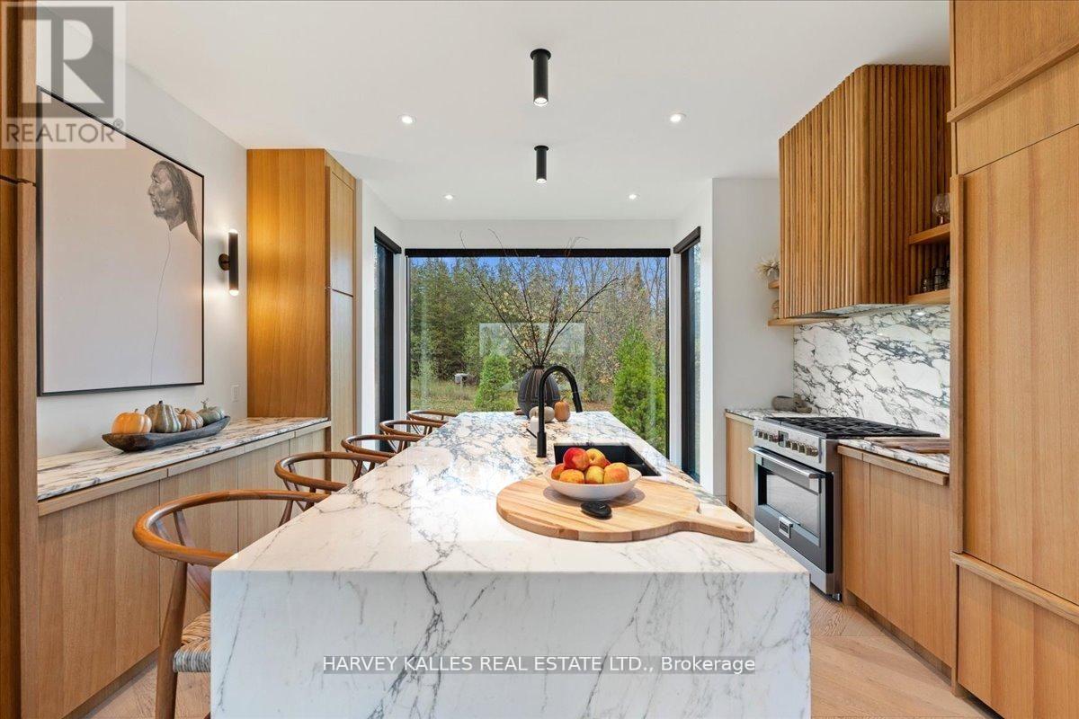 698 Weese Road, Prince Edward County, Ontario  K0K 1L0 - Photo 11 - X13836750