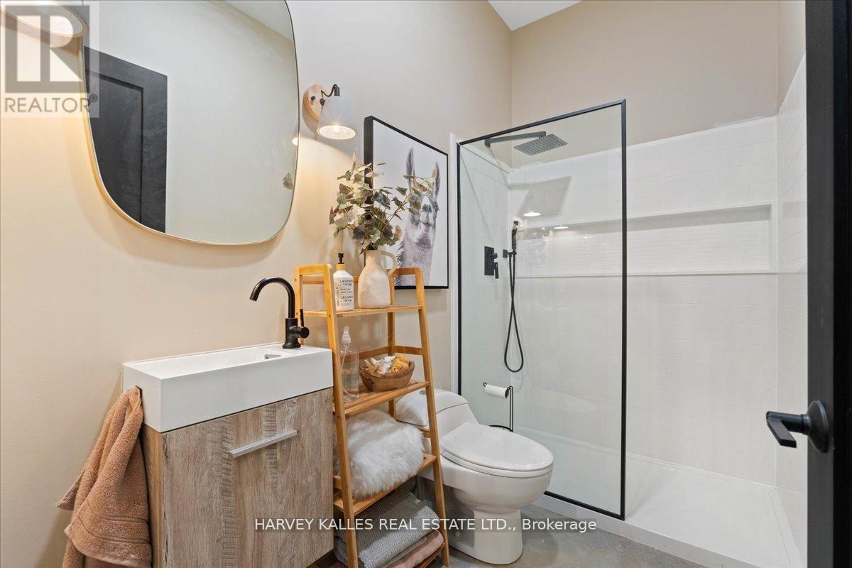 698 Weese Road, Prince Edward County, Ontario  K0K 1L0 - Photo 35 - X13836750