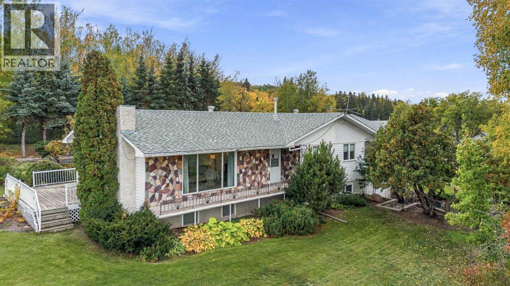 210 3 Avenue, Paradise Hill, Saskatchewan  S0M 2G0 - Photo 1 - A2348598