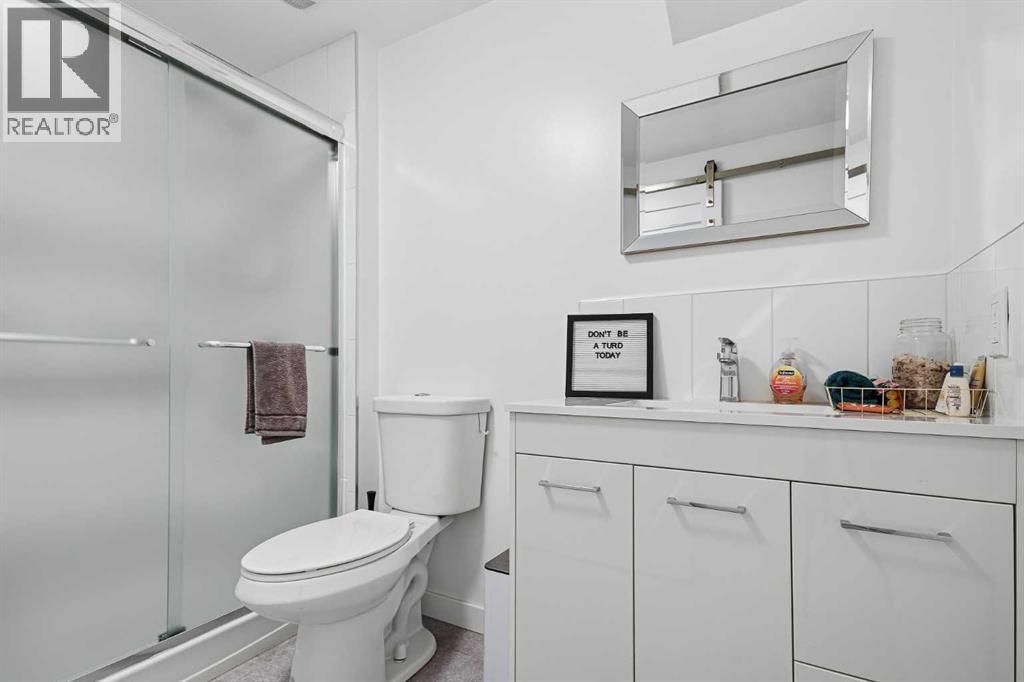 210 3 Avenue, Paradise Hill, Saskatchewan  S0M 2G0 - Photo 39 - A2348598