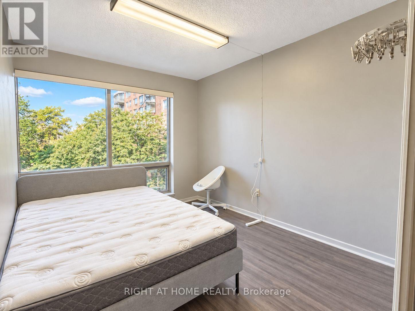 402 - 1001 Bay Street, Toronto, Ontario  M5S 3A6 - Photo 17 - C13783196
