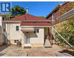 1352 LINCOLN, Windsor, Ontario