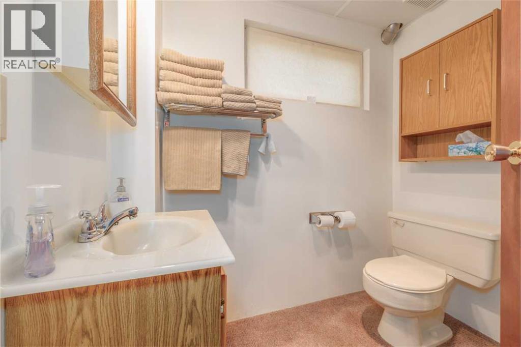 67 Huntham Road NE, Calgary, Alberta  T2K 4G2 - Photo 24 - A2344774