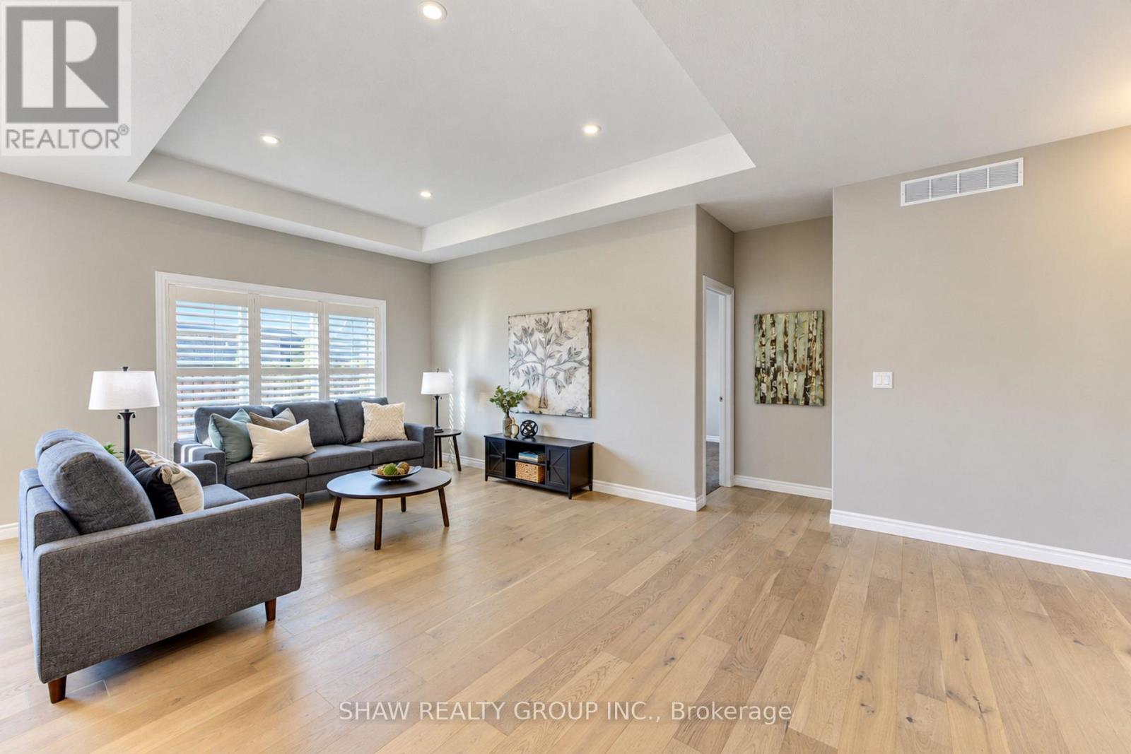 15 Matheson Crescent, East Zorra-Tavistock, Ontario  N0J 1M0 - Photo 24 - X13592728