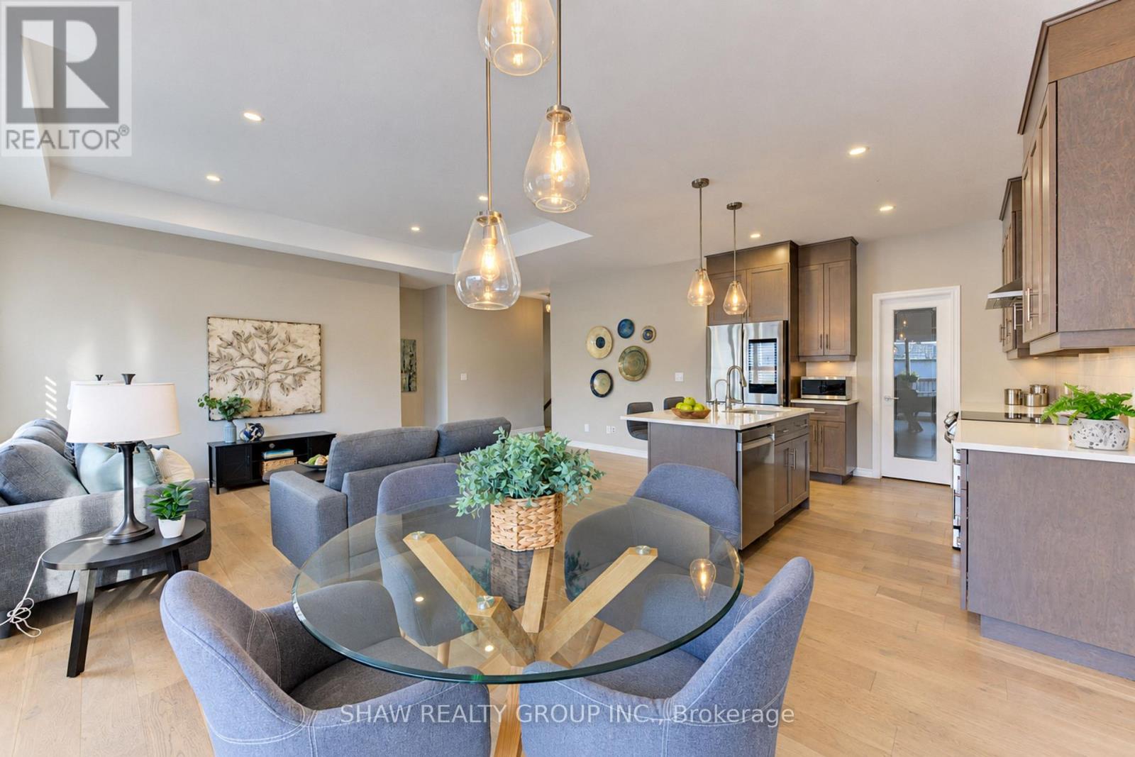 15 Matheson Crescent, East Zorra-Tavistock, Ontario  N0J 1M0 - Photo 22 - X13592728