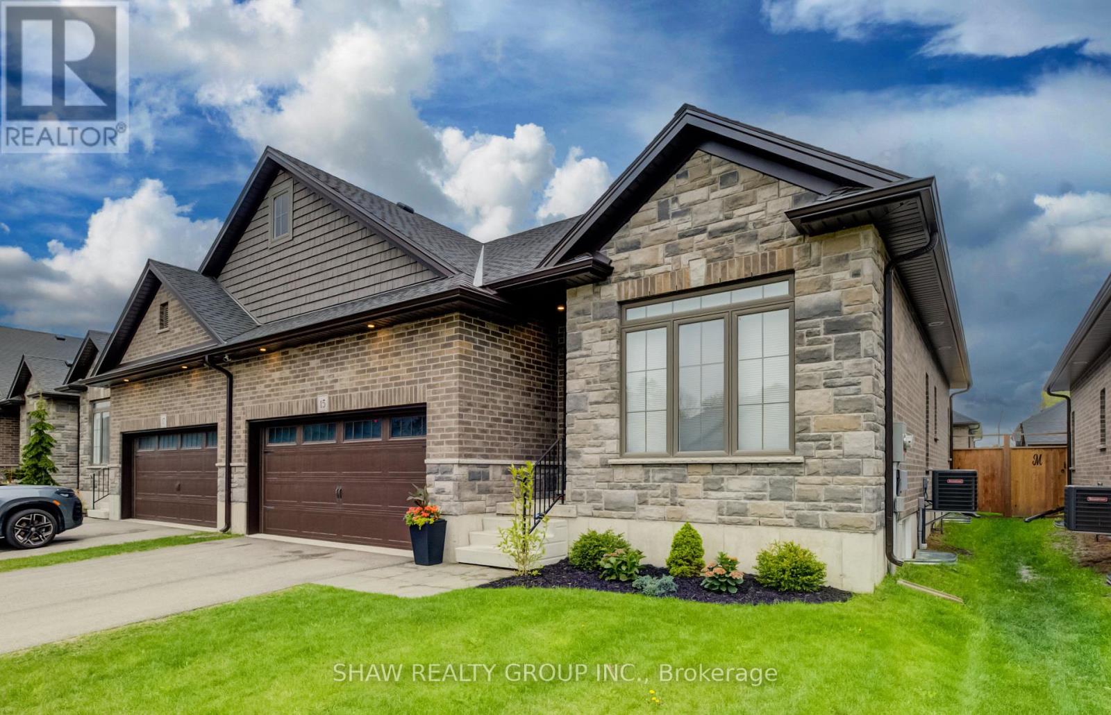 15 Matheson Crescent, East Zorra-Tavistock, Ontario  N0J 1M0 - Photo 4 - X13592728