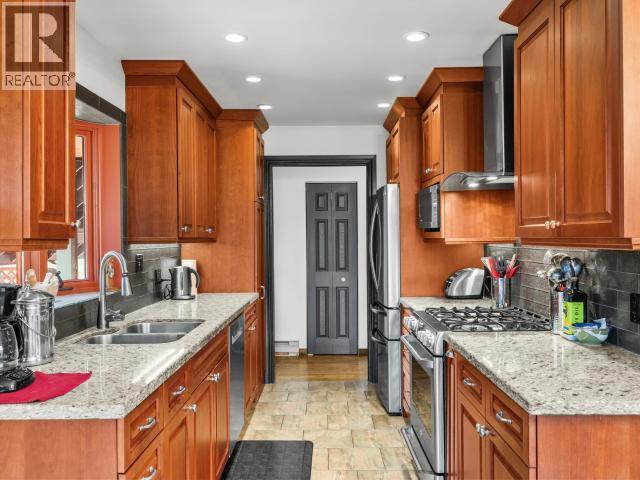 11 Tombstone Place, Whitehorse, Yukon Y1A 5T4 - Photo 14 - 17728