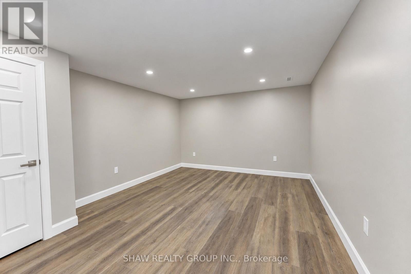 15 Matheson Crescent, East Zorra-Tavistock, Ontario  N0J 1M0 - Photo 33 - X13592728