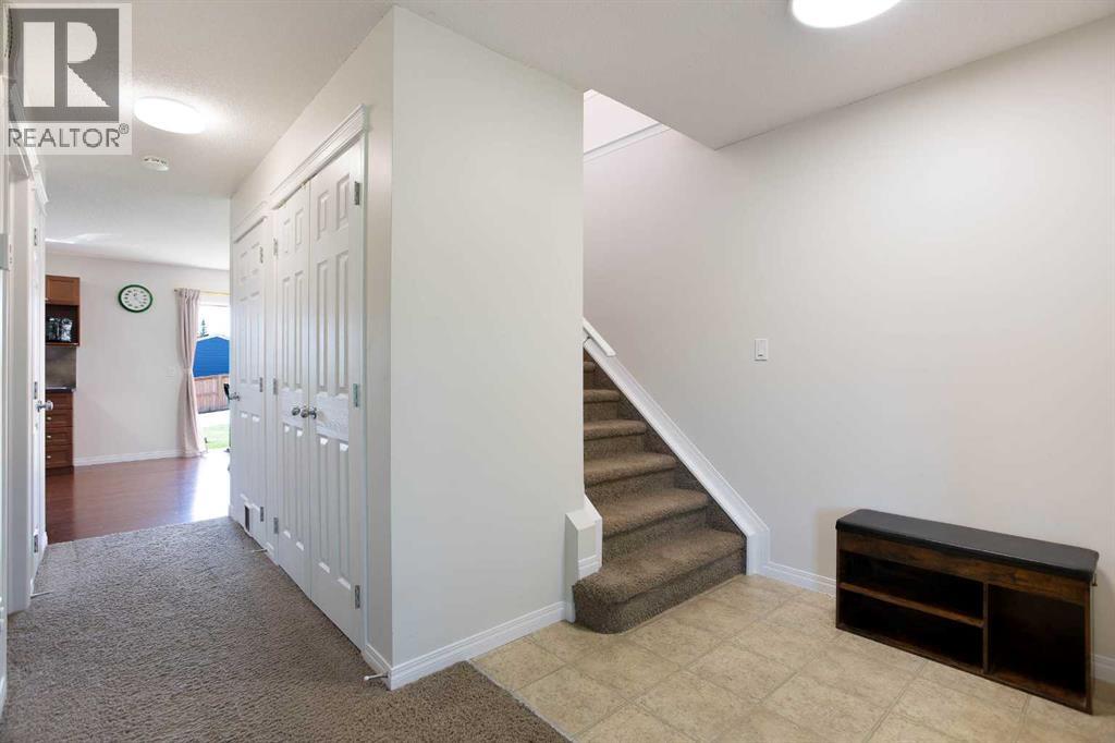 283 Evansdale Way NW, Calgary, Alberta  T3P 0C2 - Photo 6 - A2346961