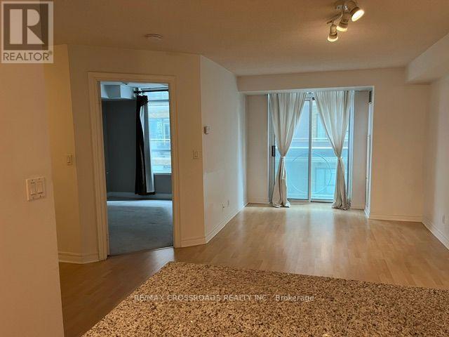 312 - 212 Eglinton Avenue E, Toronto, Ontario  M4P 0A3 - Photo 12 - C13633586
