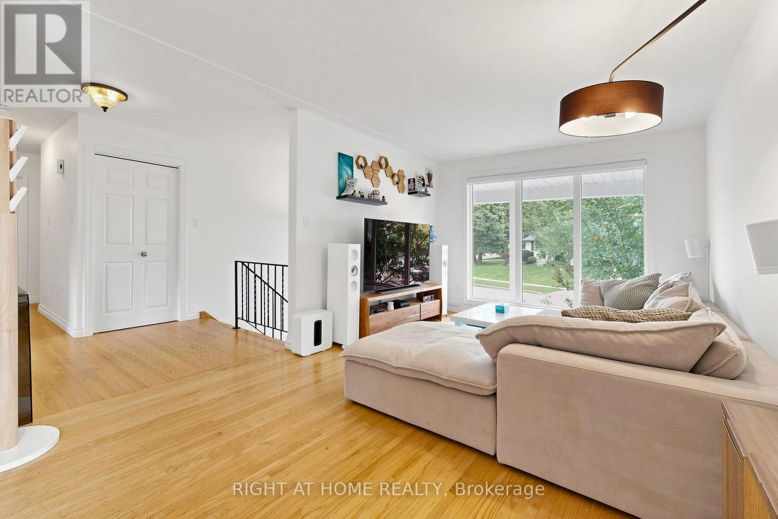 159 Meaford Drive, Waterloo, Ontario  N2J 3V2 - Photo 10 - X13807788