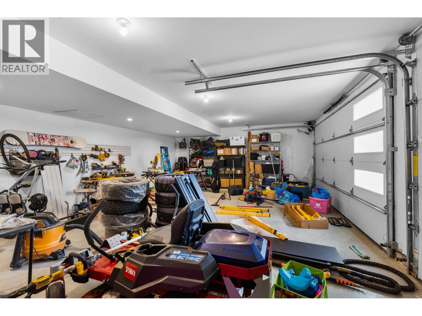 624 Bonjou Road, Kelowna, British Columbia  V1W 1M5 - Photo 31 - 10401859