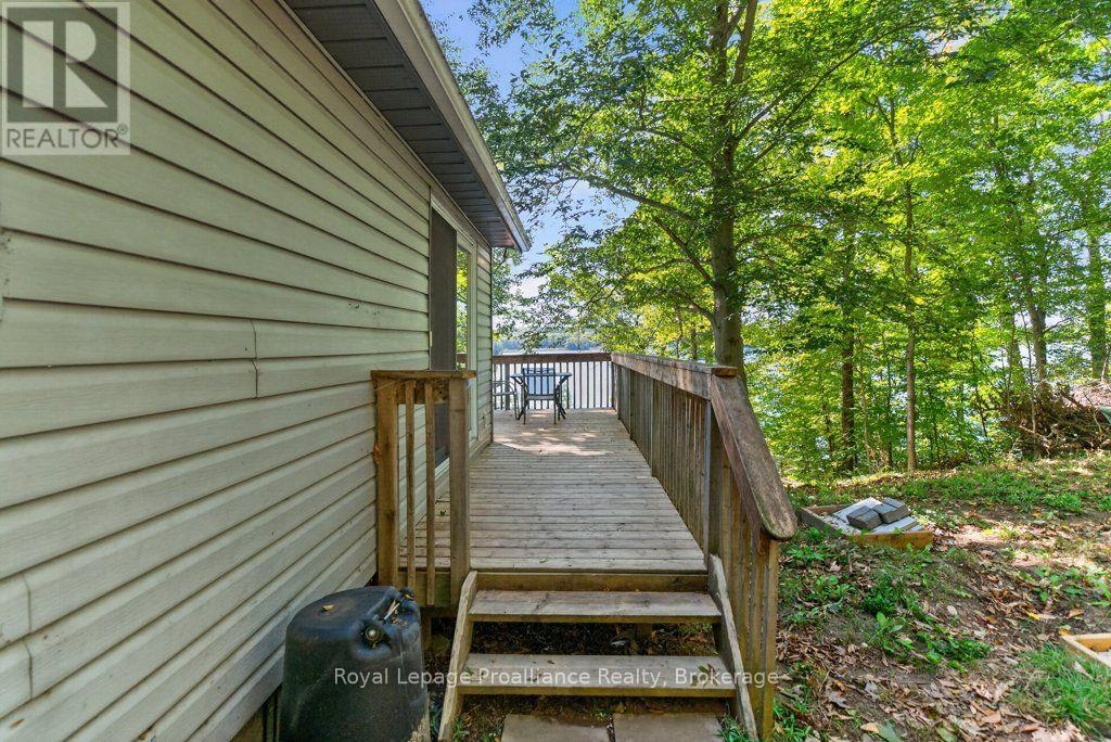 1239 Chimney Point Lane, North Frontenac, Ontario  K0H 1B0 - Photo 10 - X13836804