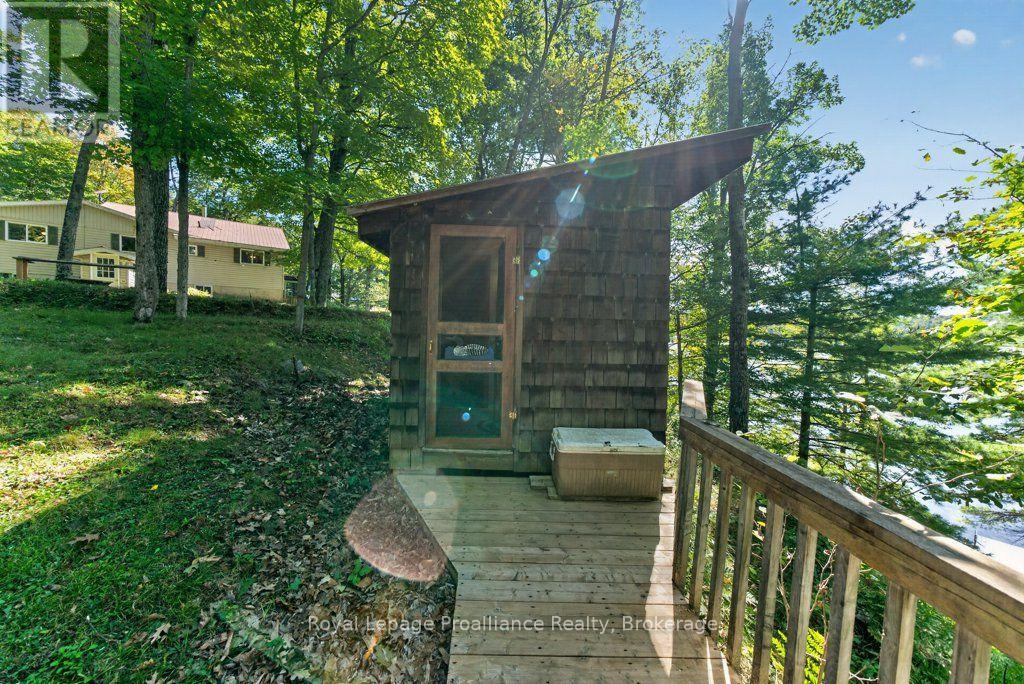 1239 Chimney Point Lane, North Frontenac, Ontario  K0H 1B0 - Photo 33 - X13836804