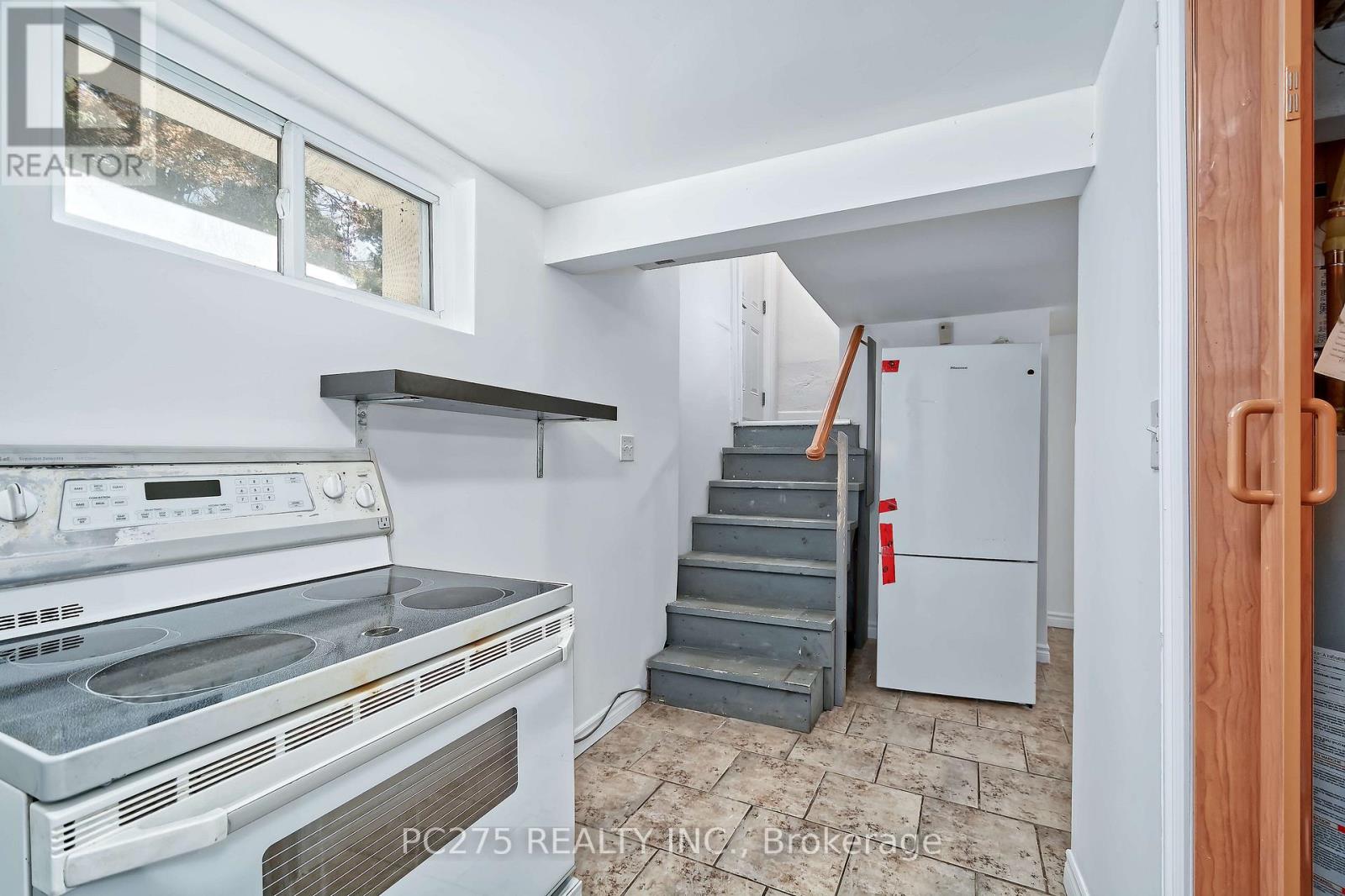 16 Barrington Avenue, London North, Ontario  N6H 1J9 - Photo 29 - X13836814