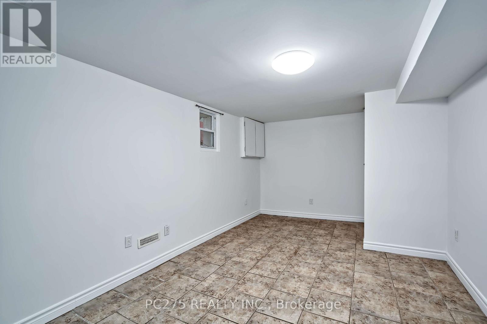 16 Barrington Avenue, London North, Ontario  N6H 1J9 - Photo 39 - X13836814