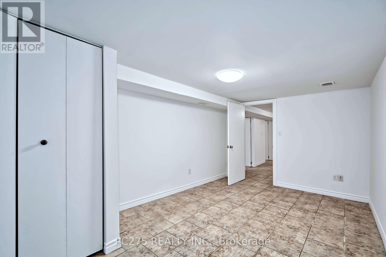16 Barrington Avenue, London North, Ontario  N6H 1J9 - Photo 40 - X13836814
