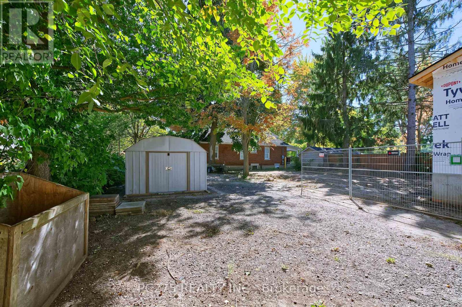 16 Barrington Avenue, London North, Ontario  N6H 1J9 - Photo 43 - X13836814