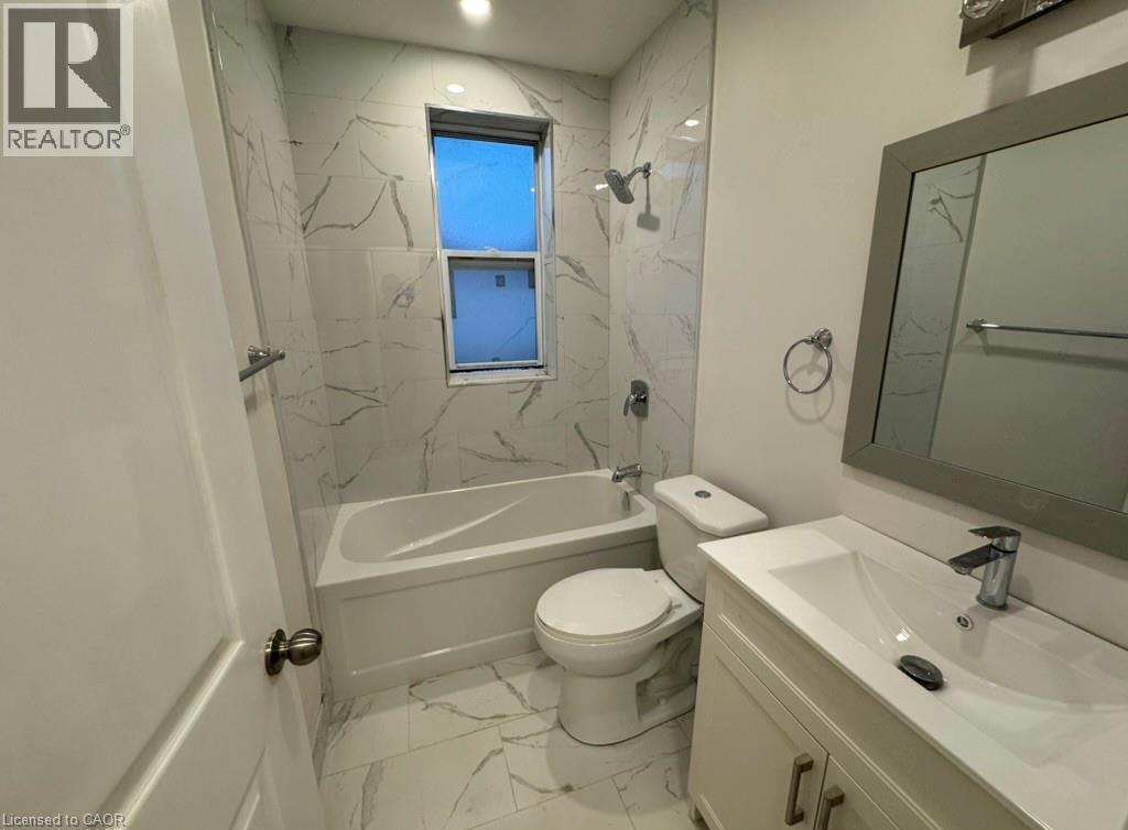 74 St Clair Avenue, Kitchener, Ontario  N2M 3Z4 - Photo 12 - 40861771