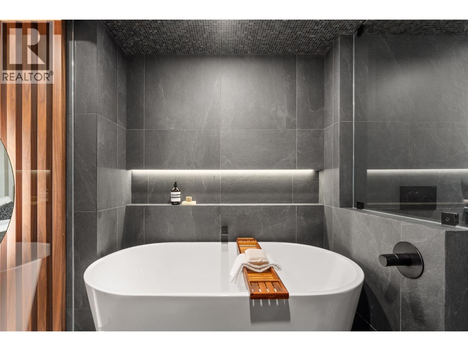 608 1238 Richards Street, Vancouver, British Columbia  V6B 3G2 - Photo 31 - R3165842