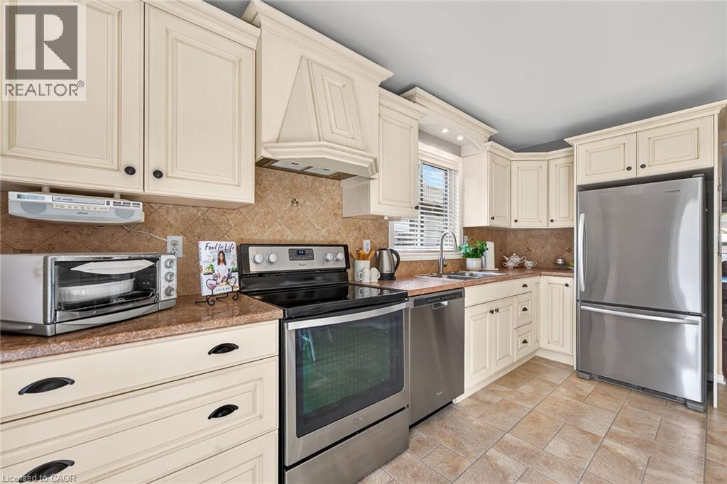 5150 Meadowood Lane, Beamsville, Ontario  L3J 0J8 - Photo 9 - 40864702