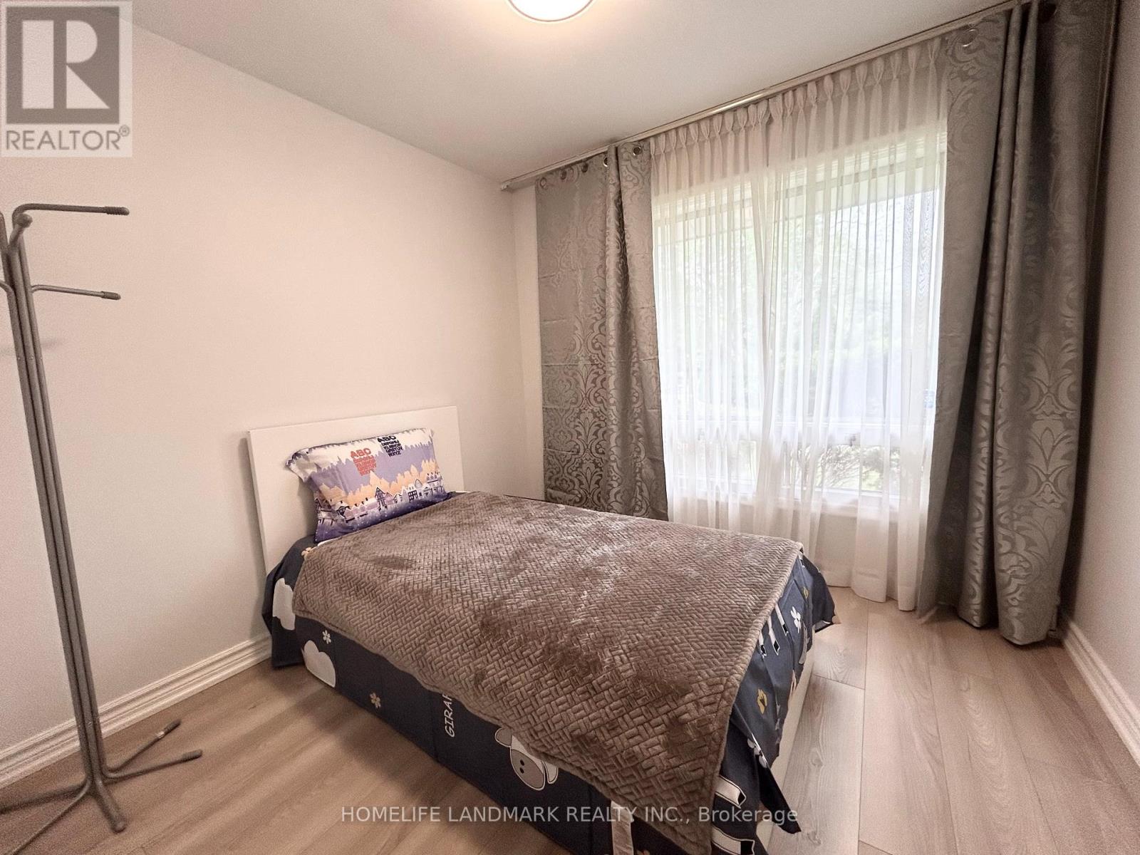 9 Terrington Court, Toronto, Ontario M3B 2J9 - Photo 14 - C13836792