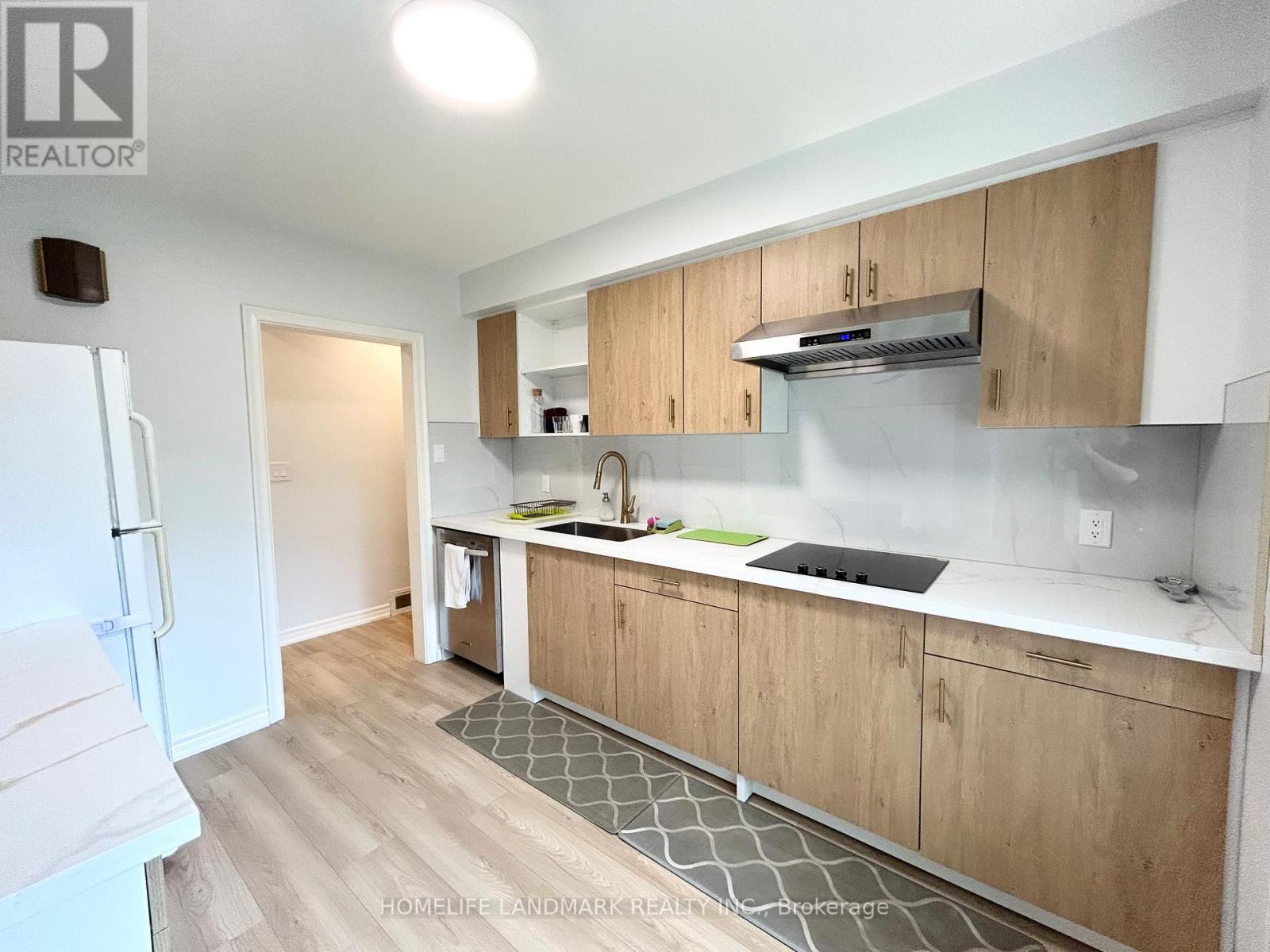 9 Terrington Court, Toronto, Ontario M3B 2J9 - Photo 16 - C13836792