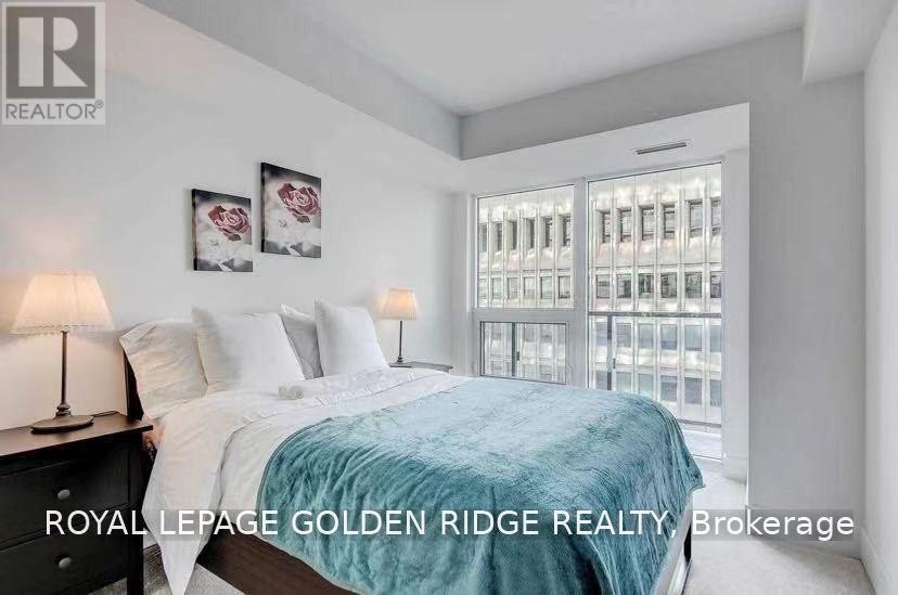 1913 - 955 Bay Street, Toronto, Ontario  M5S 2A2 - Photo 10 - C13836816