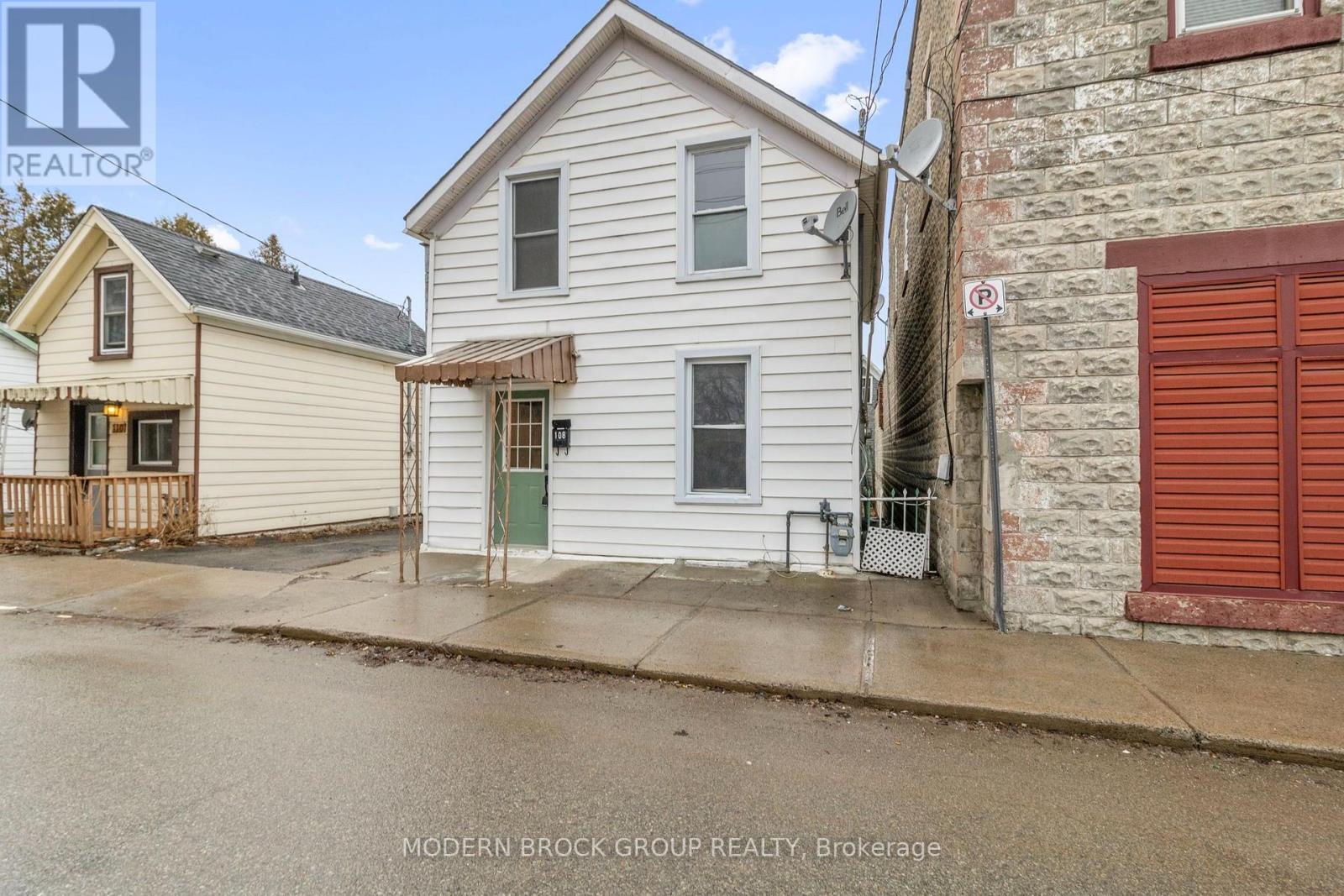 108 George Street, Brockville, Ontario K6V 3V9 - Photo 1 - X13836802