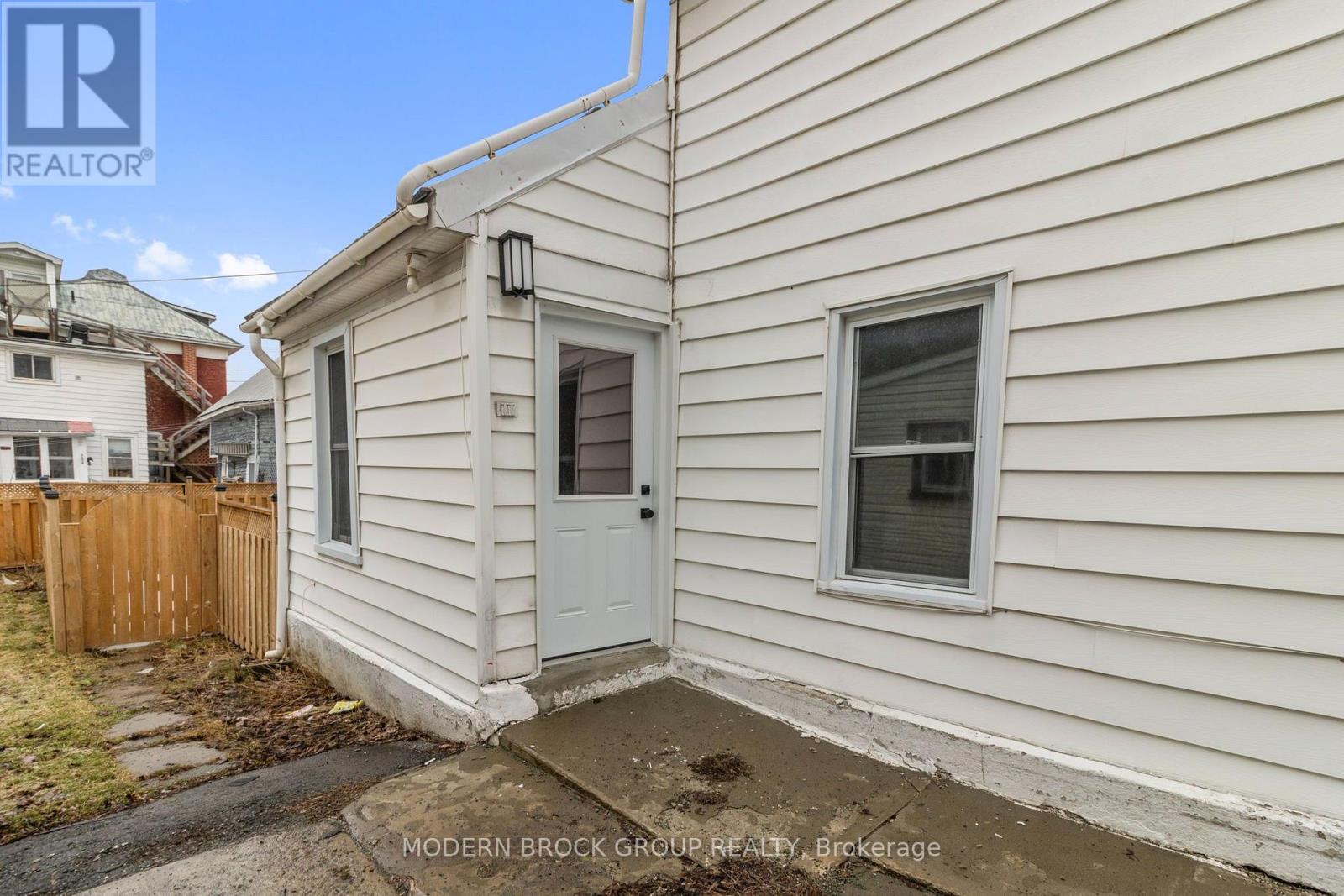 108 George Street, Brockville, Ontario K6V 3V9 - Photo 3 - X13836802