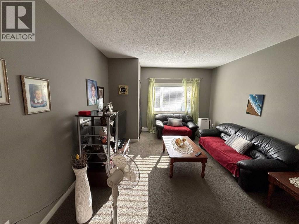 212, 11 Millrise Drive SW, Calgary, Alberta  T2Y 0K7 - Photo 10 - A2348730