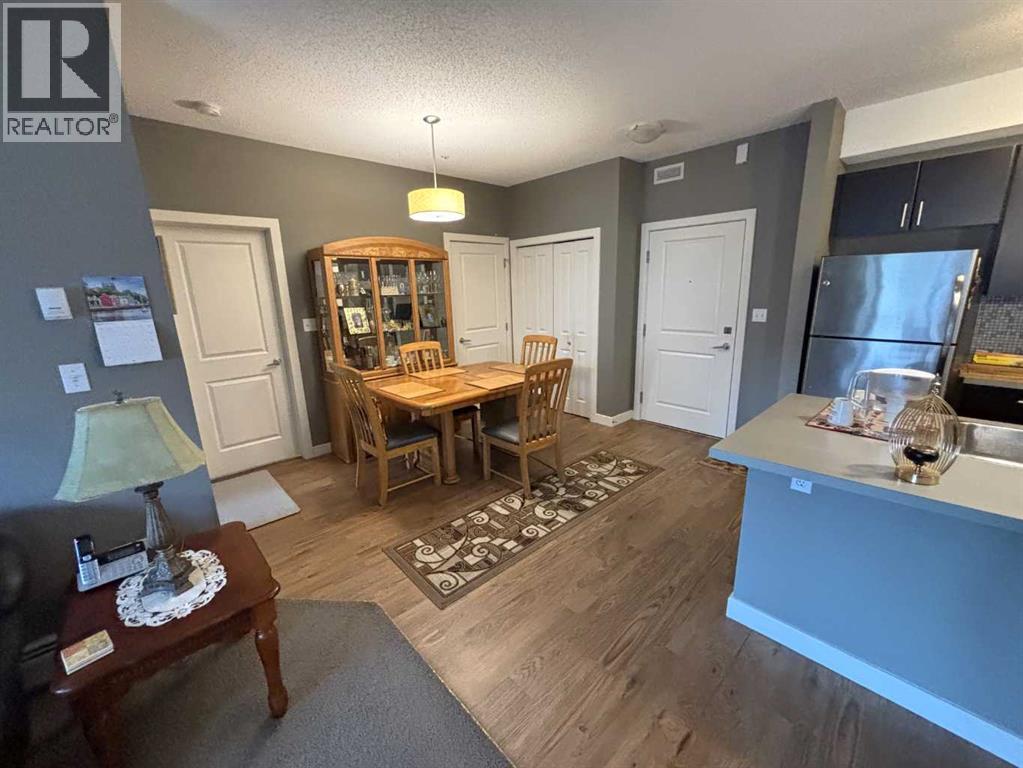 212, 11 Millrise Drive SW, Calgary, Alberta  T2Y 0K7 - Photo 6 - A2348730