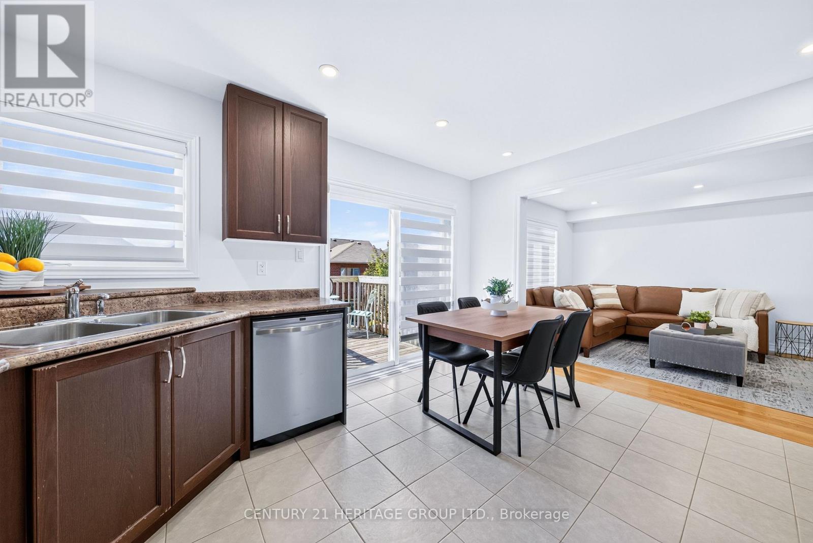 244 Gord Clelland Gate, Newmarket, Ontario  L3X 0G1 - Photo 15 - N13836754
