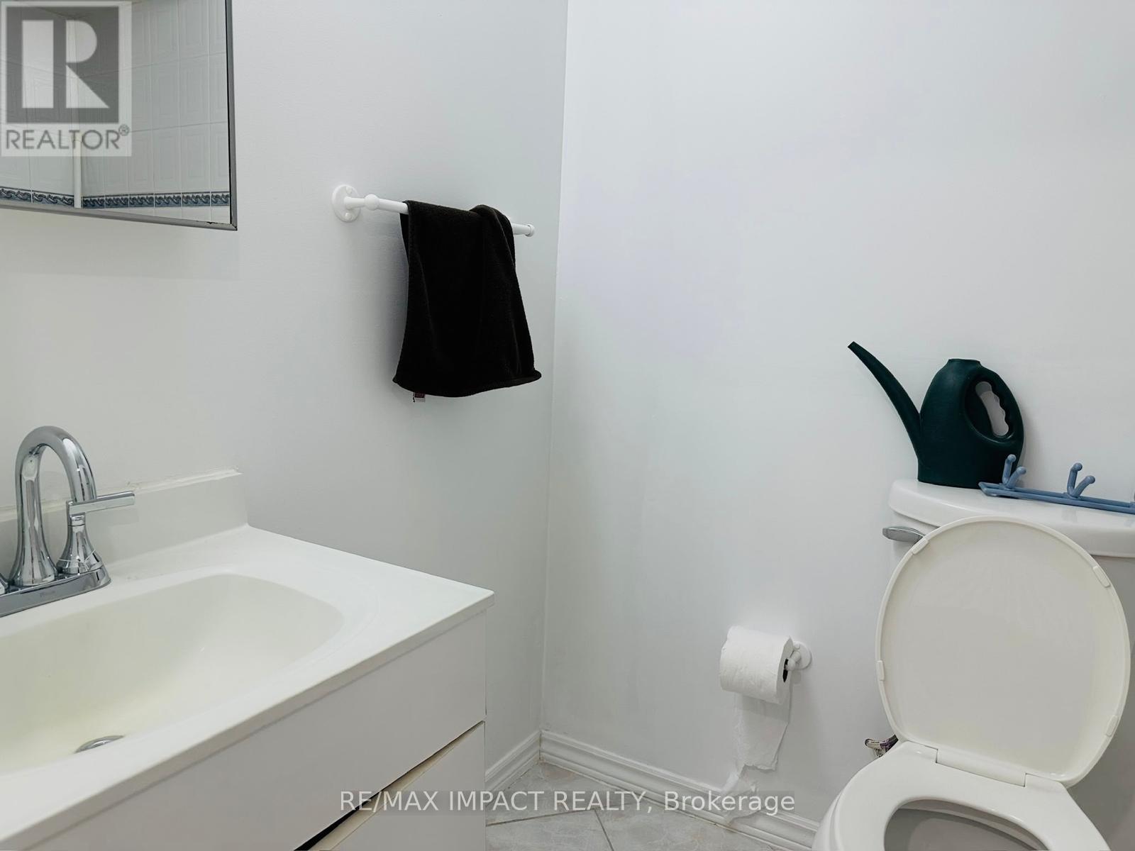 25 Caldbeck Avenue, Markham, Ontario  L3S 3H4 - Photo 10 - N13836808