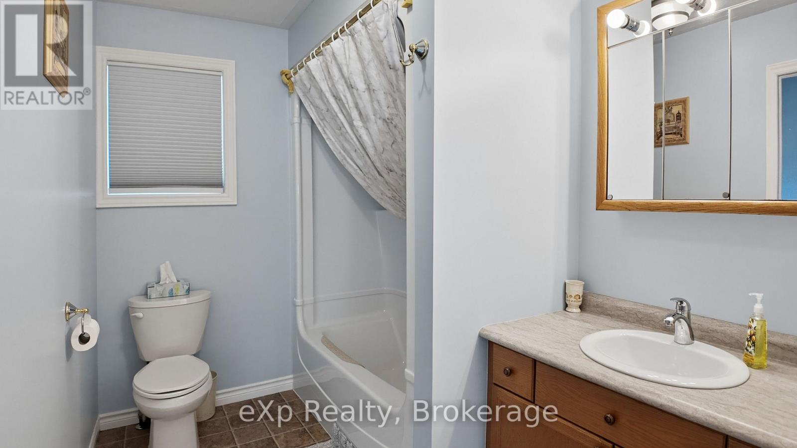 565 9th Street, Hanover, Ontario N4N 1M3 - Photo 15 - X13836768