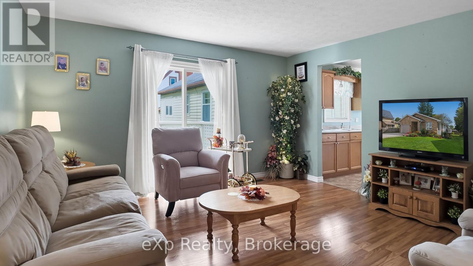 565 9th Street, Hanover, Ontario N4N 1M3 - Photo 8 - X13836768