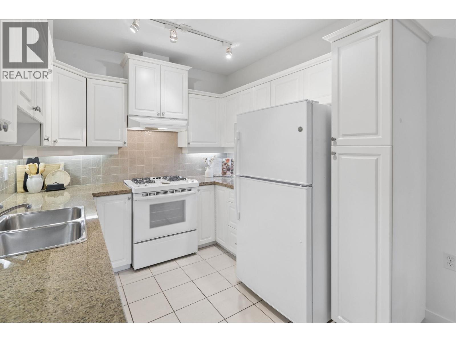 106 3088 W 41st Avenue, Vancouver, British Columbia  V6N 3C9 - Photo 10 - R3170181